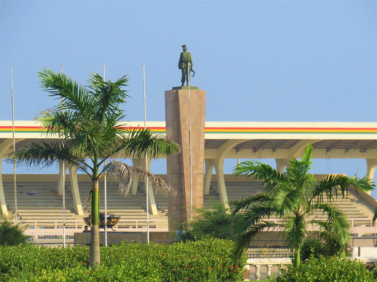 Airport pick-up and drop-off in Accra